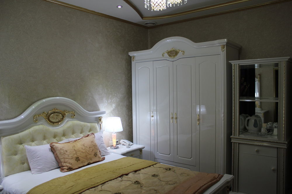 Elegant Boutique Rustaveli Hotel Tbilisi Luaran gambar