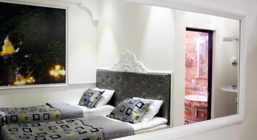 Elegant Boutique Rustaveli Hotel Tbilisi Luaran gambar