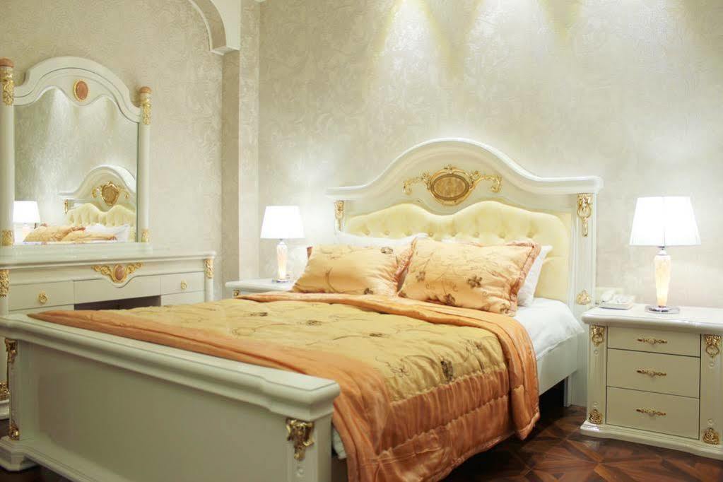 Elegant Boutique Rustaveli Hotel Tbilisi Luaran gambar
